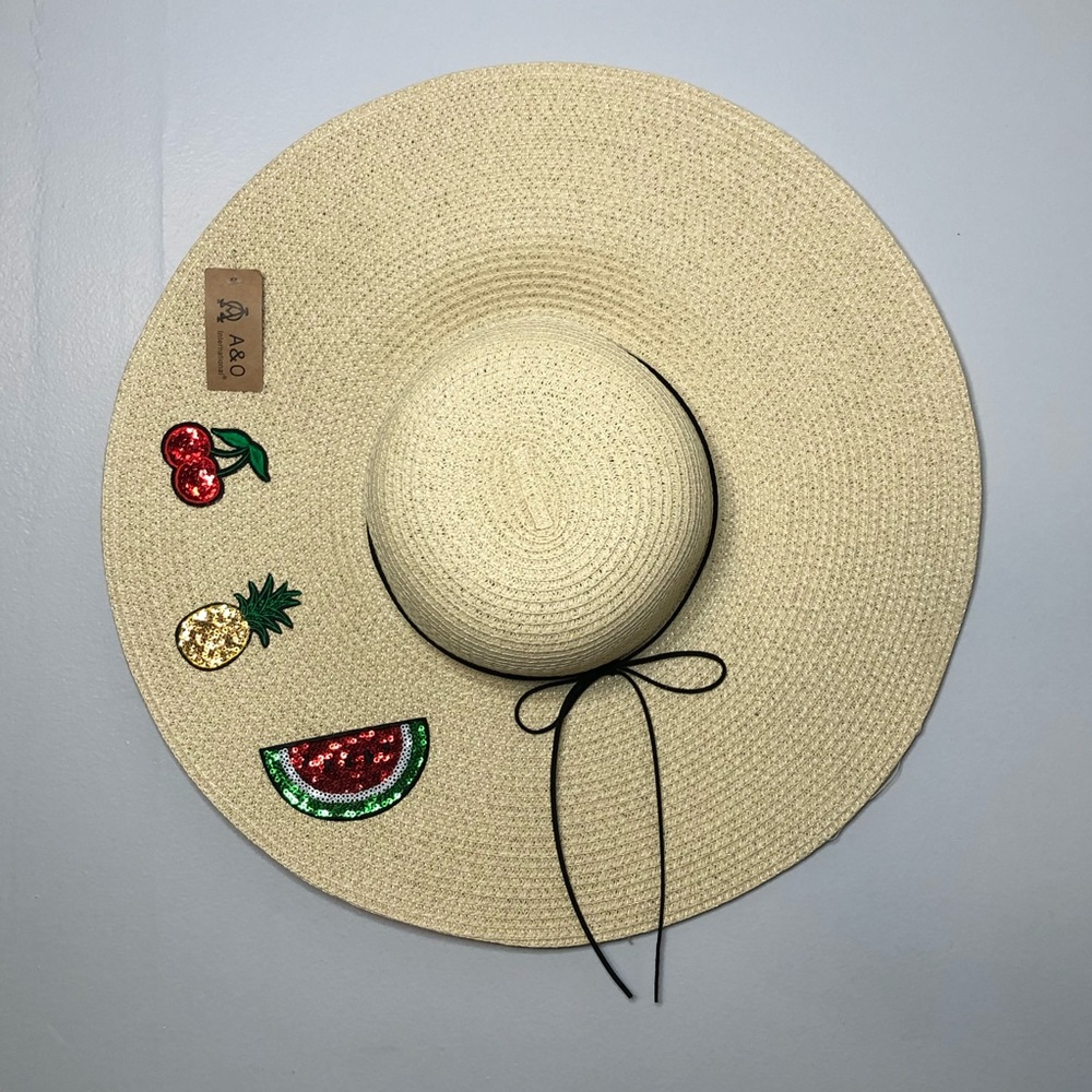 Straw Sequin Patch Beach Hat - Picture 5 of 5